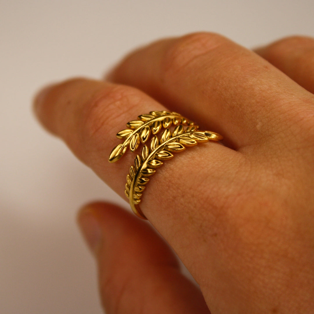 Gold nature's canopy ring - LOVINGEMS